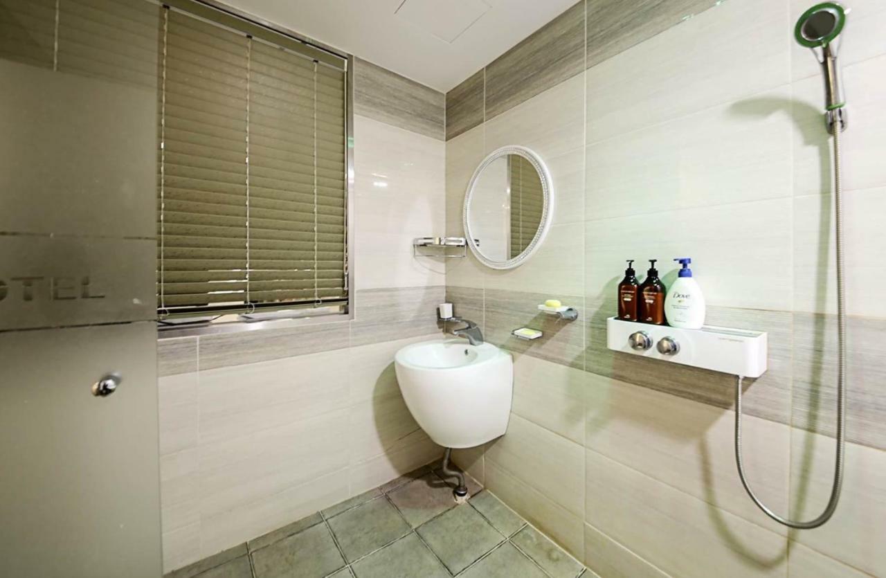 Dubai Hotel Cheongju Extérieur photo