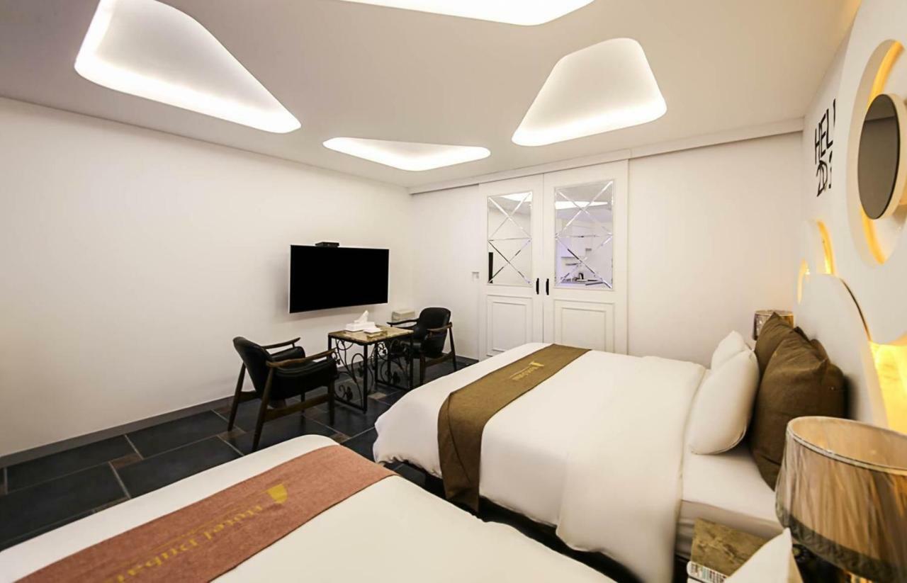 Dubai Hotel Cheongju Extérieur photo